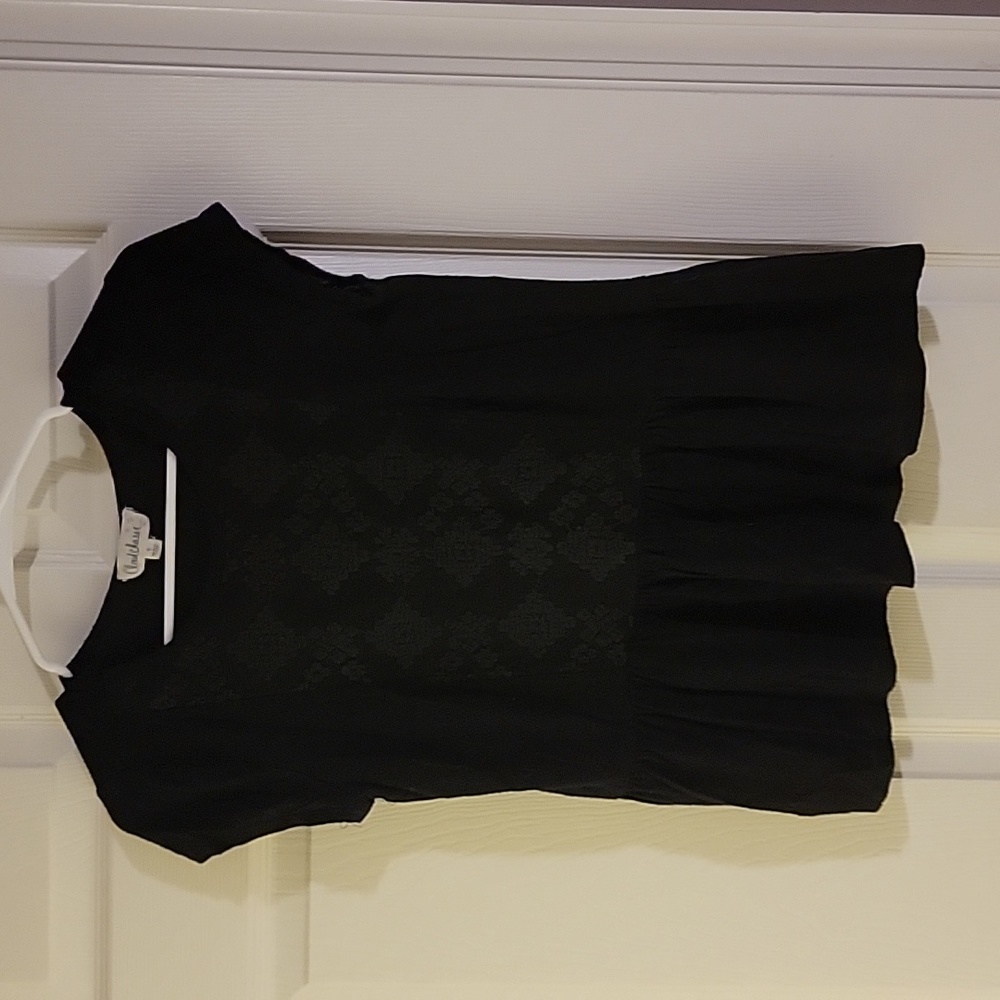 Cloud Chaser women's short sleeves shirt black with design size small